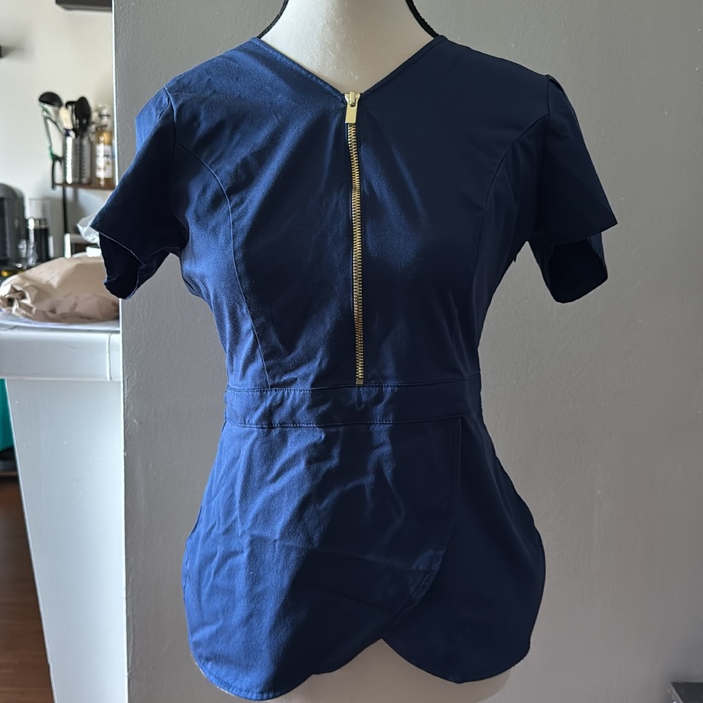 Jaanu Scrub Top